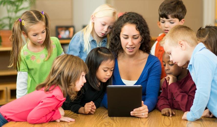 Best Platforms and Apps for Kids’ Skill-Building